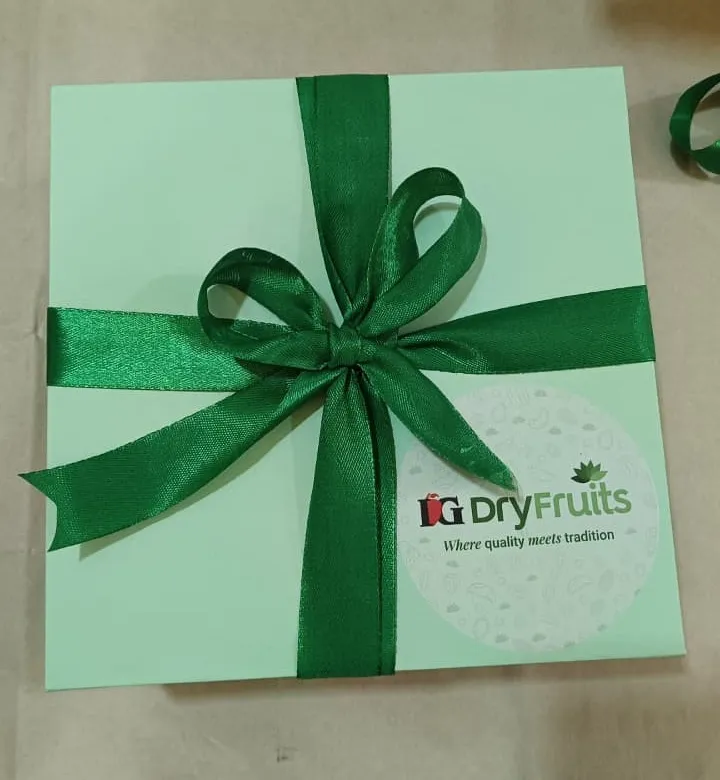 Eco-Friendly Sustainable Gift Hamper with Reusable Items